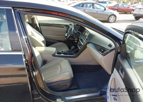 2019 Hyundai Sonata Limited z USA, uszkodzony, nr VIN 5NPE34AF3KH807979